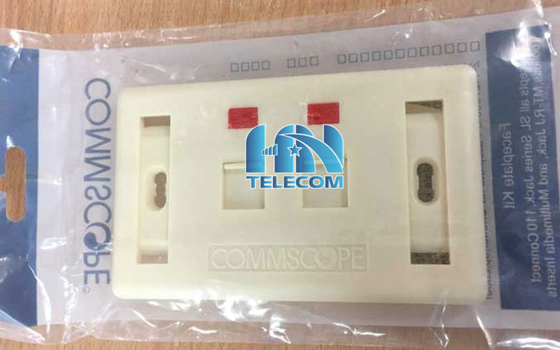 Mặt Faceplate 2 cổng Commscope