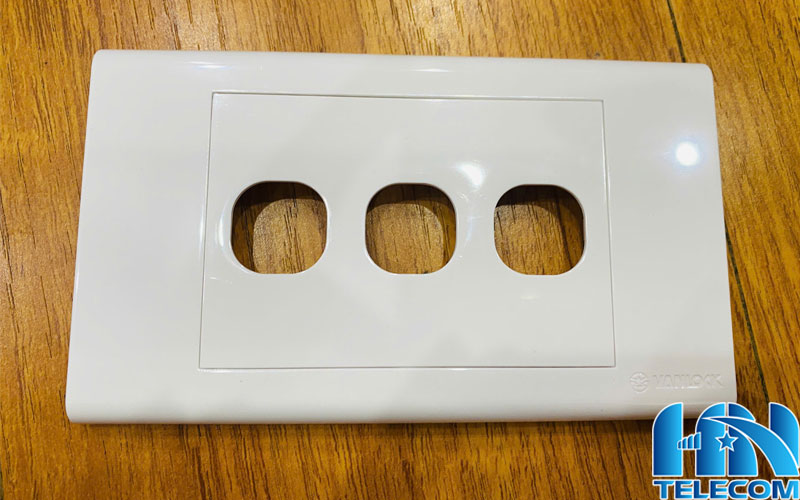 Giới thiệu chi tiết về Mặt 3 cổng Sino S183/X hình chữ nhật, wallplate 3 cổng